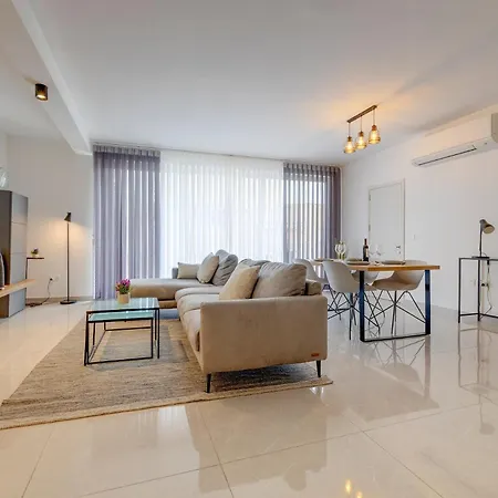Modern Gem Steps To Valletta Ferry Apartment