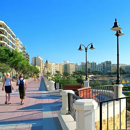 Modern Gem Steps To Valletta Ferry Apartment *
