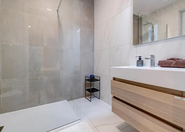 شقة Modern Gem Steps To Valletta Ferry By Buena Vista *