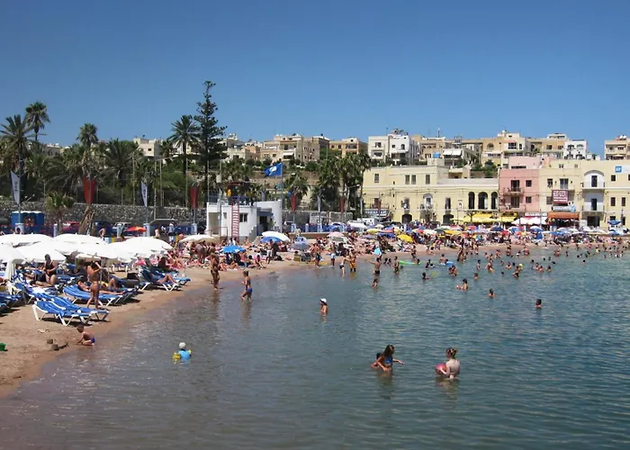 Modern Gem Steps To Valletta Ferry By Buena Vista شقة
