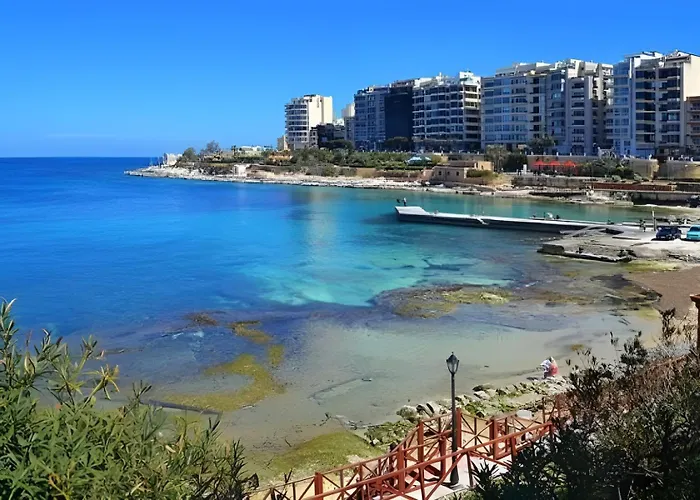 Modern Gem Steps To Valletta Ferry By Buena Vista شقة سليمة