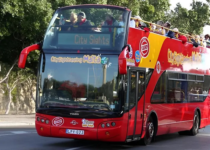 Modern Gem Steps To Valletta Ferry By Buena Vista * سليمة