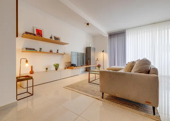 Modern Gem Steps To Valletta Ferry By Buena Vista شقة *